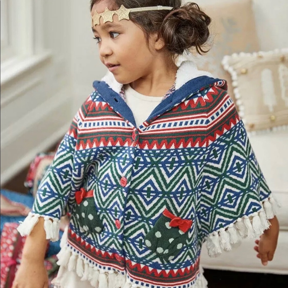 Size 6 NWT A Caroling We Go Sweater Poncho